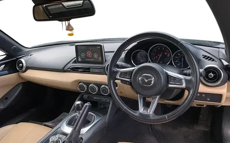 Used Mazda MX5 Inclusive 160 HP (117 kW) 2018 Cabriolet