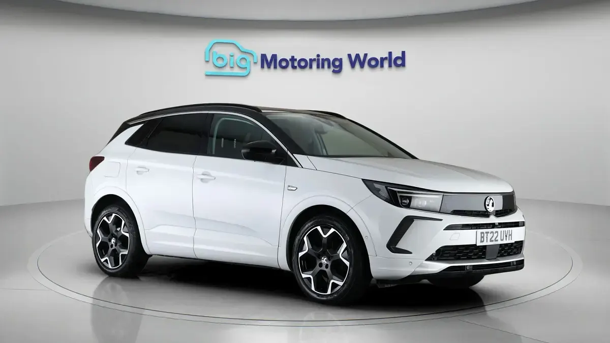 Second-hand Vauxhall Grandland X Elite 131 CP (96 kW) 2021 SUV