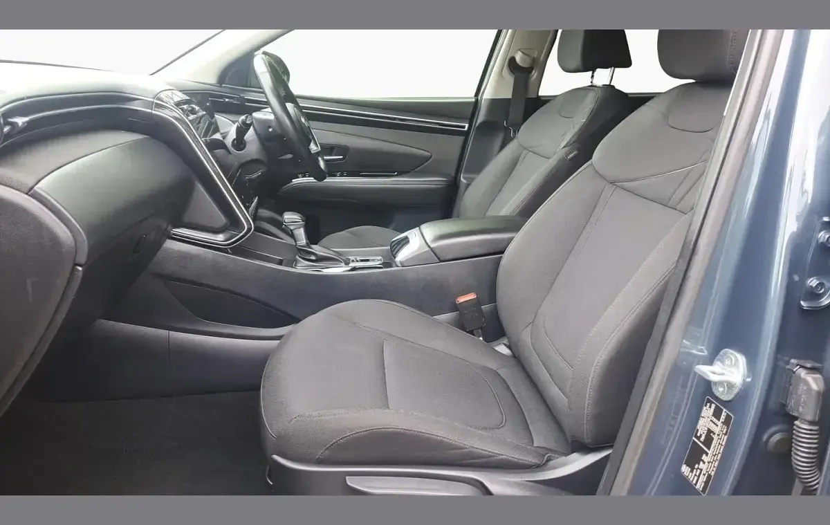 Usado Hyundai Tucson SE 230 CV (169 kW) 2023 Azul SUV