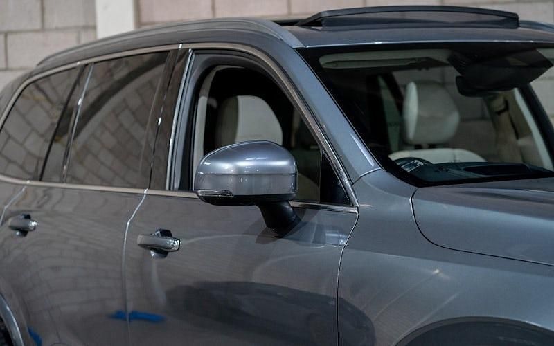 Used Volvo XC90 Inscription 235 HP (172 kW) 2019 Grey SUV