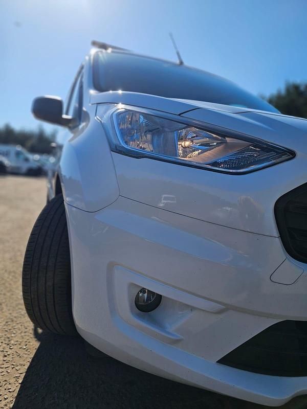 Used Ford Transit Connect Trend 75 HP (55 kW) 2019 White MPV