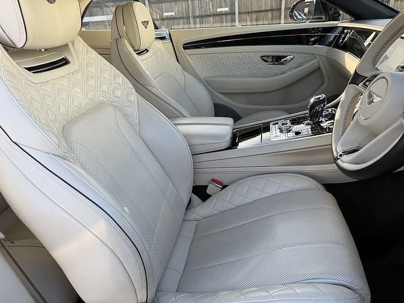 Used Bentley Continental GT Convertible 550 HP (404 kW) 2020 Black Cabriolet