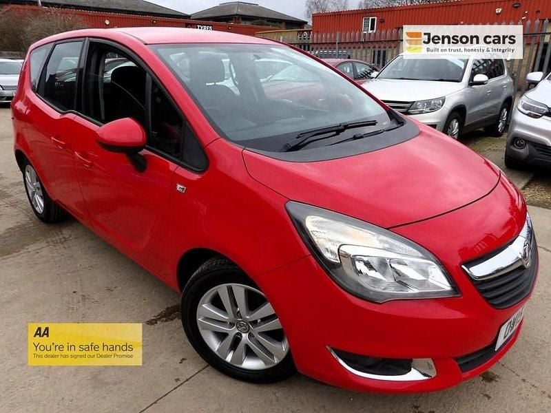 Used Vauxhall Meriva 100 HP (73 kW) 2015 Red MPV