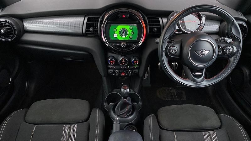 Used Mini Cooper Sport 136 HP (100 kW) 2019 Black Hatchback