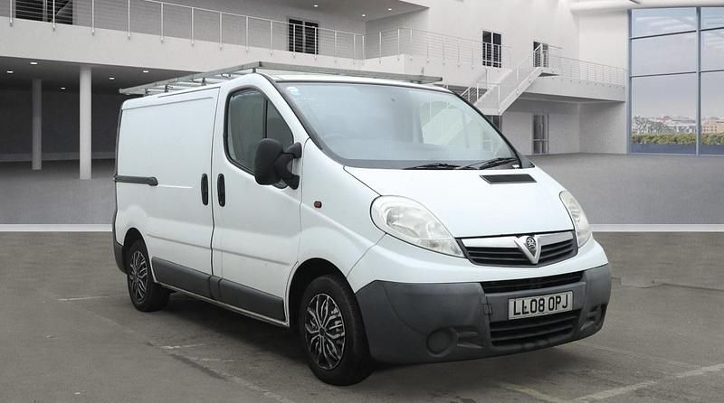 White Used 2008 Vauxhall Vivaro MPV | £4,000 (Fair price) - Image 1/4