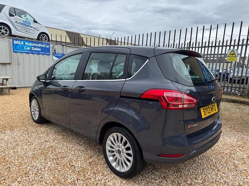 Usado Ford B-MAX Titanium 95 HP (69 kW) 2013 Prateado Monovolume