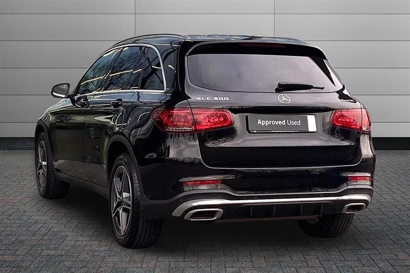 Used Mercedes GLC300 AMG line 258 HP (189 kW) 2020 Obsidian black Estate
