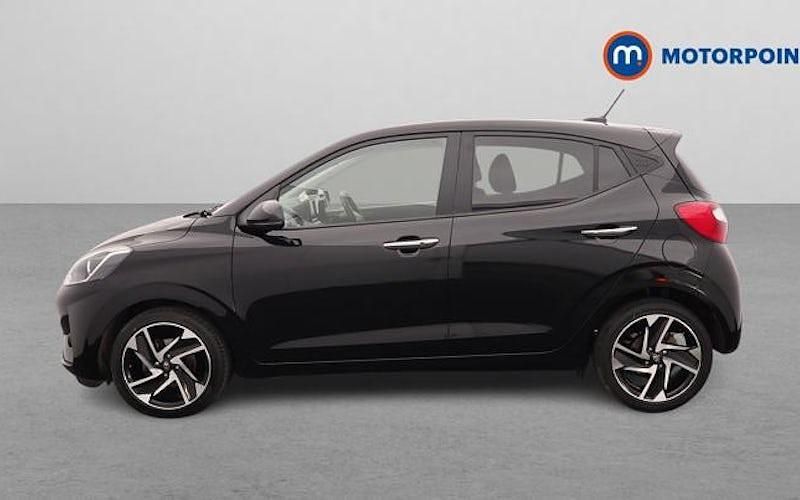 Used Hyundai i10 Premium 63 HP (46 kW) 2026 Hatchback