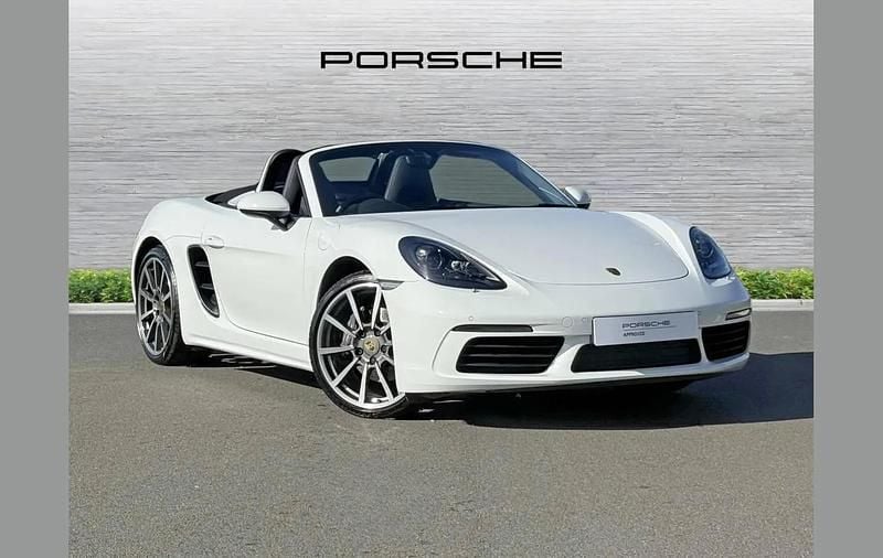 Used Porsche Boxster 296 HP (217 kW) 2019 White Cabriolet
