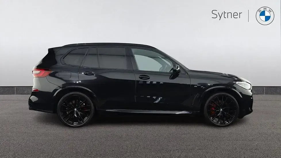 Used BMW X5 M Sport 335 HP (246 kW) 2022 Black SUV