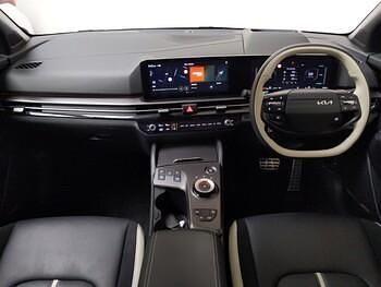 Used Kia Sportage GT-Line S 235 HP (172 kW) 2025 White SUV