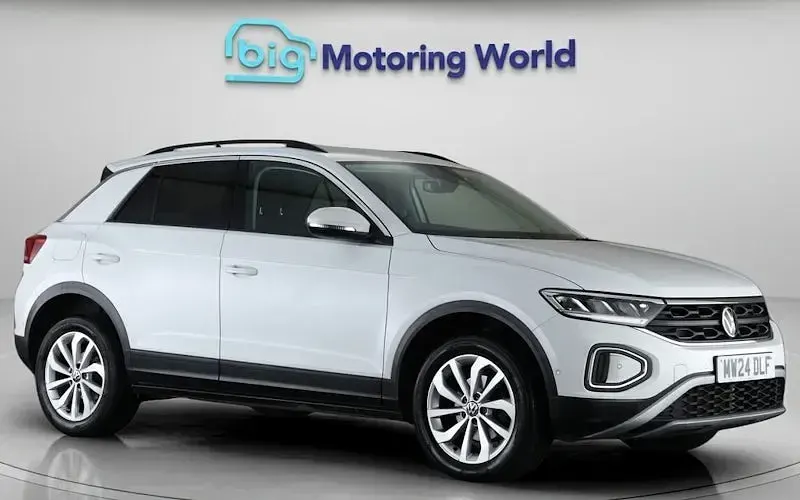 Used VW T-Roc Match 110 HP (80 kW) 2024 SUV
