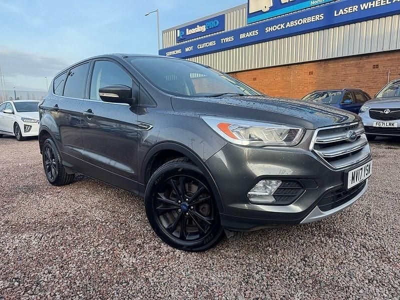 Used Ford Kuga Titanium 150 HP (110 kW) 2017 Grey SUV