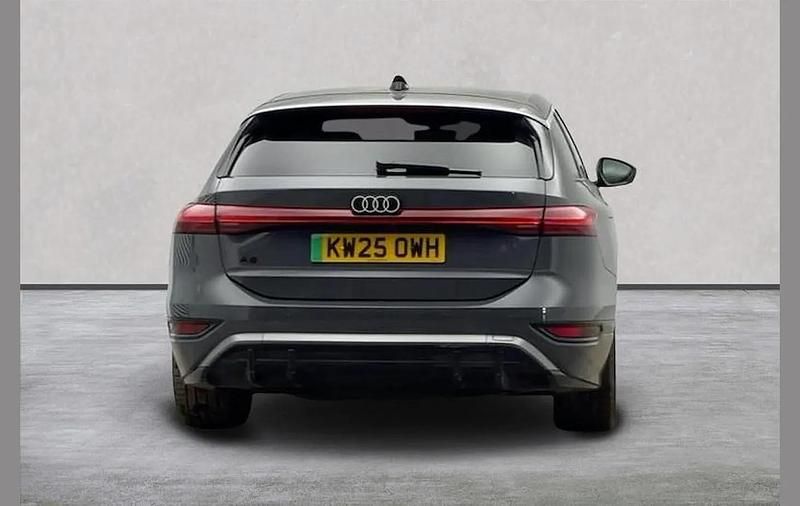 Used Audi e-tron S-Line 269 kW (367 HP) 2025 Grey SUV