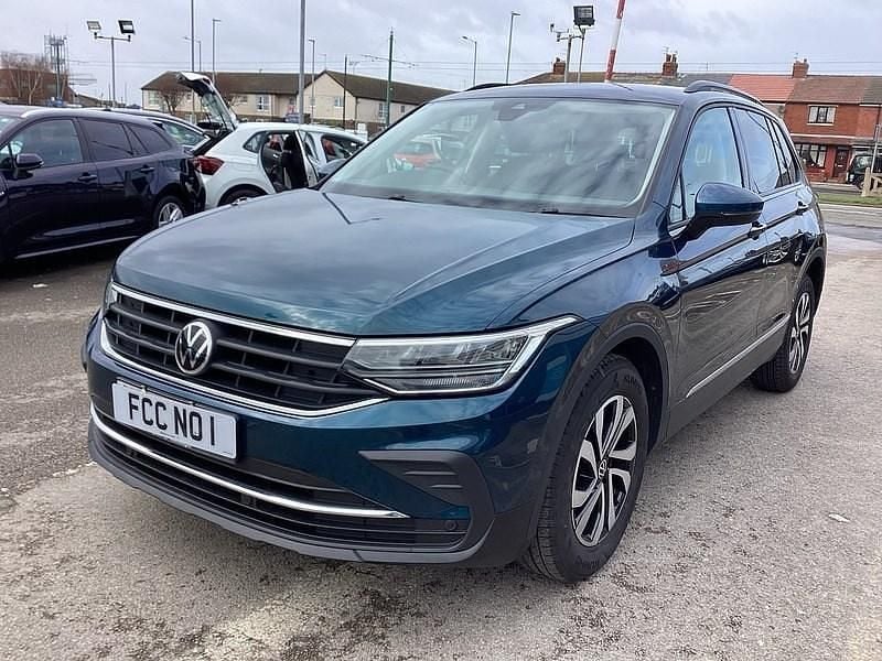 Used VW Tiguan Active 150 HP (110 kW) 2021 Blue SUV