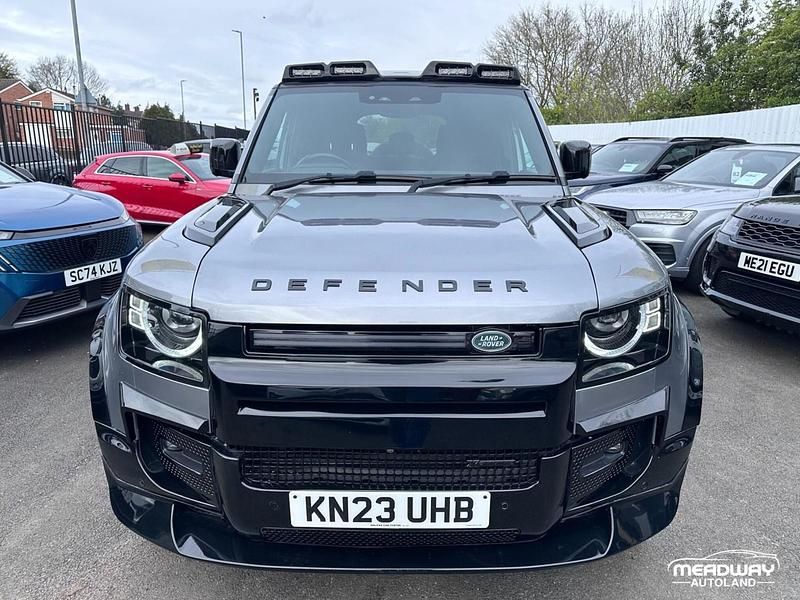 Used Land Rover Defender SE Dynamic 2023 Grey SUV