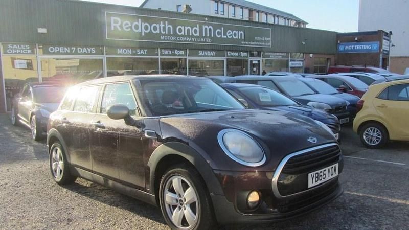Used Mini Cooper Clubman 150 HP (110 kW) 2015 Red Estate