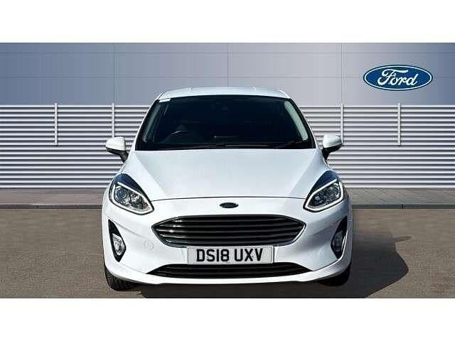 Used Ford Fiesta Titanium 100 HP (73 kW) 2018 White Hatchback