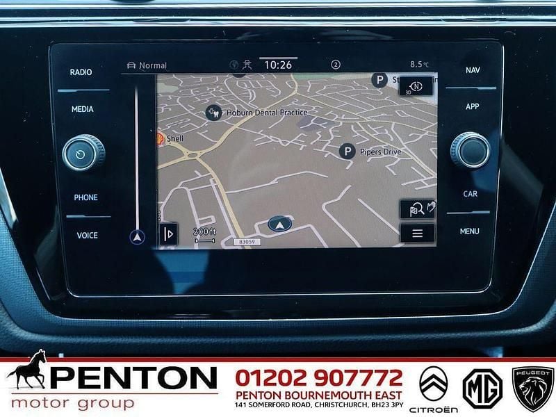 Used VW Touran R-line 150 HP (110 kW) 2021 Grey MPV