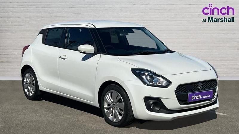 Used Suzuki Swift SZ5 111 HP (81 kW) 2021 White Hatchback