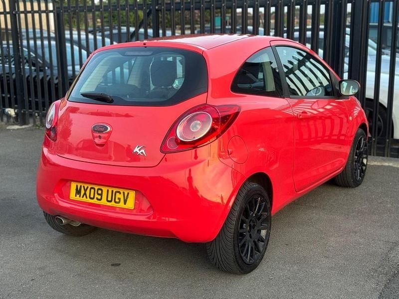 Used Ford Ka Style 69 HP (50 kW) 2009 Red Hatchback