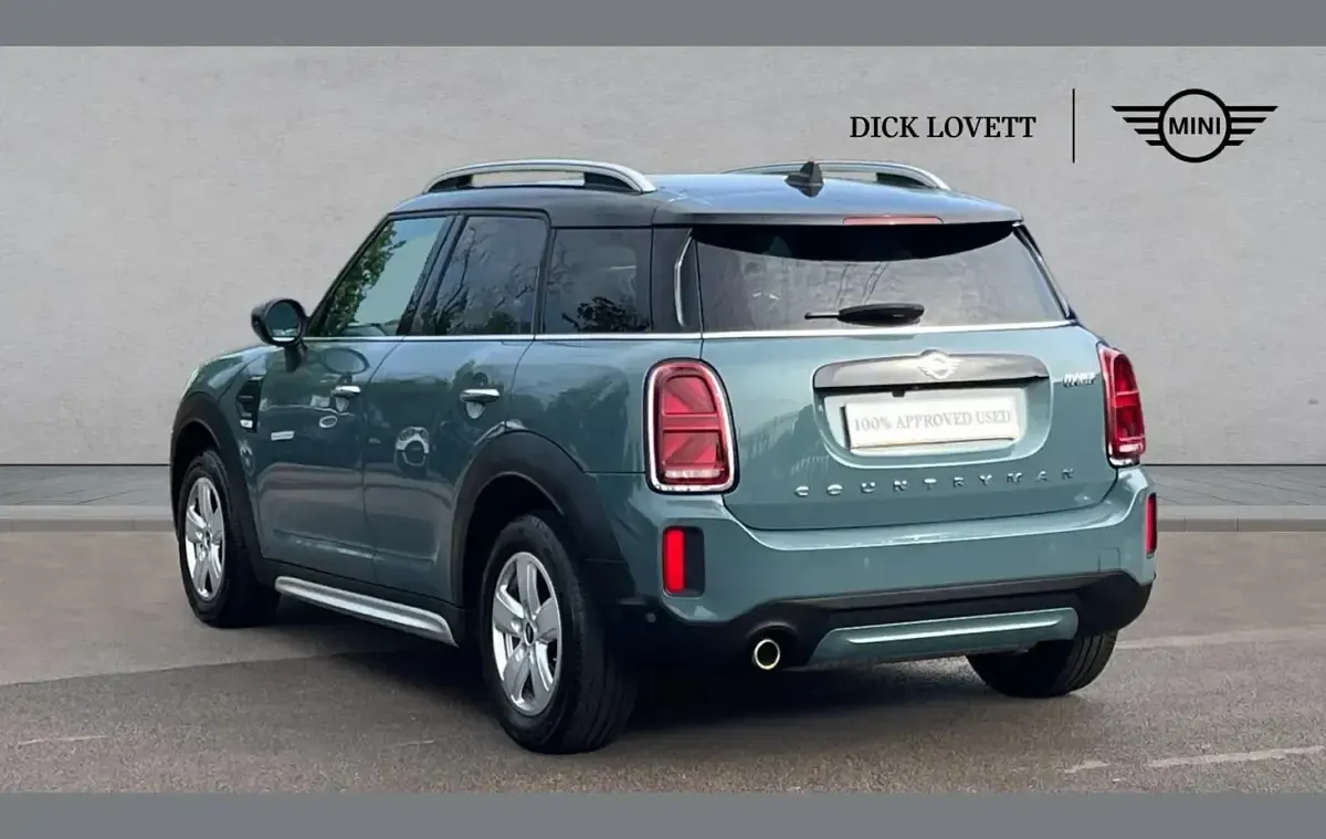 Used Mini Cooper Countryman Classic 134 HP (98 kW) 2021 Green SUV