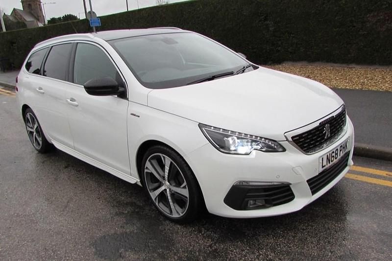Used Peugeot 308 SW GT-line 130 HP (95 kW) 2018 Estate