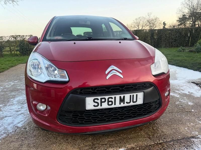 Used Citroën C3 VTR Sport 2011 Red Hatchback