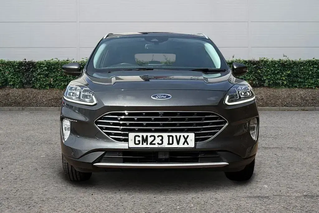 Used Ford Kuga Titanium 150 HP (110 kW) 2023 Grey SUV