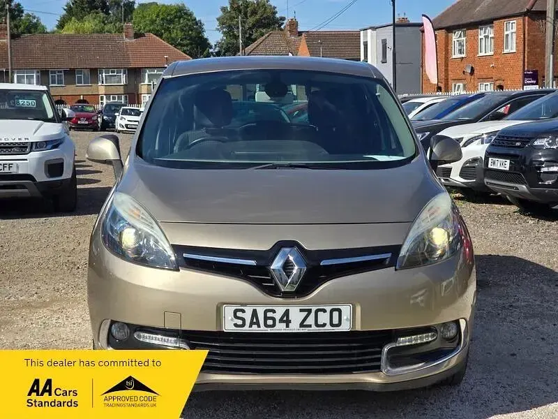 Used Renault Scénic III Dynamique 2014 Beige MPV