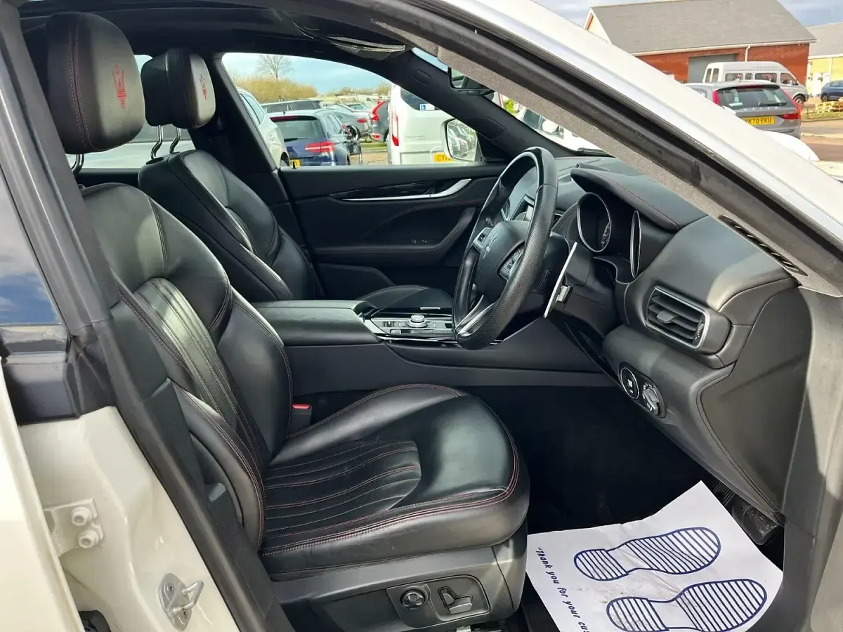Used Maserati Levante 275 HP (202 kW) 2017 White SUV