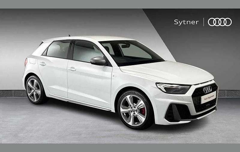 White Used 2019 Audi A1 Competition Hatchback | £17,750 (Fair price) - Image 1/4