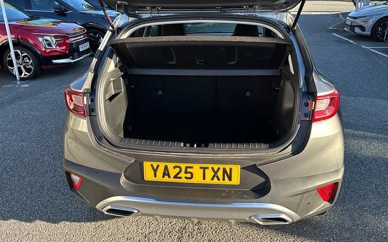 New Kia Stonic GT-Line S 99 HP (72 kW) 2025 Grey SUV