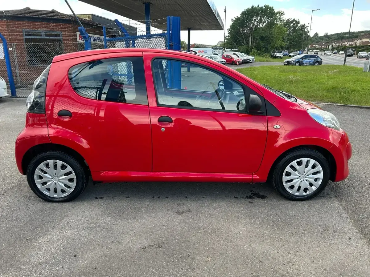 Used Citroën C1 VTR Sport 2012 Red Hatchback