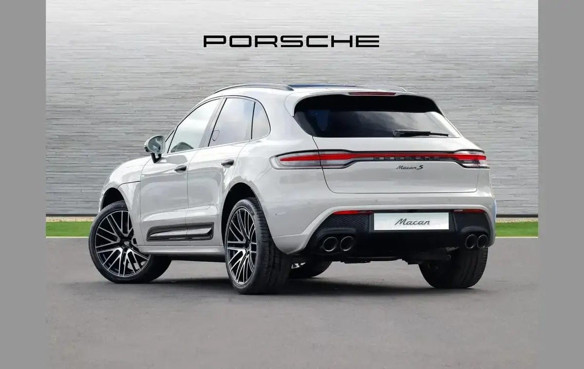 New Porsche Macan S 374 HP (275 kW) 2025 Grey SUV