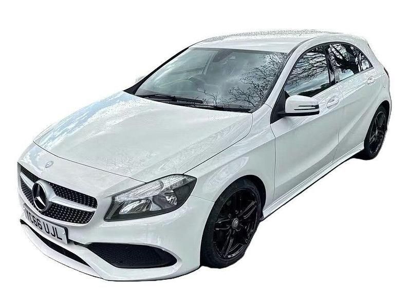 Used Mercedes A180 AMG line 109 HP (80 kW) 2017 White Hatchback