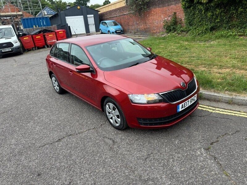 Red Used 2017 Skoda Rapid Hatchback | £4,995 (Fair price) - Image 1/4