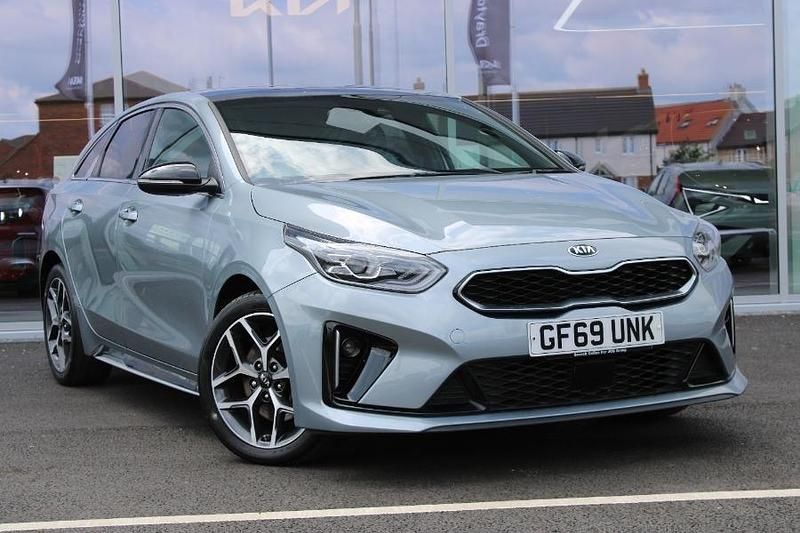 White Used 2020 Kia ProCeed GT-Line Hatchback | £13,199 (Fair price) - Image 1/3