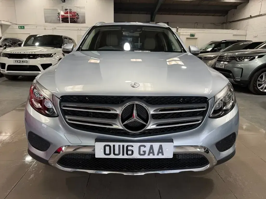Used Mercedes GLC250 204 HP (150 kW) 2016 Silver Estate