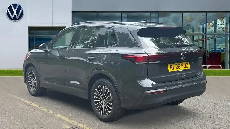 New VW Tiguan Life 130 HP (95 kW) 2026 Urano grey SUV