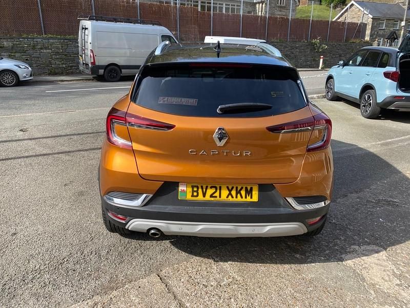 Usado Renault Captur Version S 2021 Laranja SUV