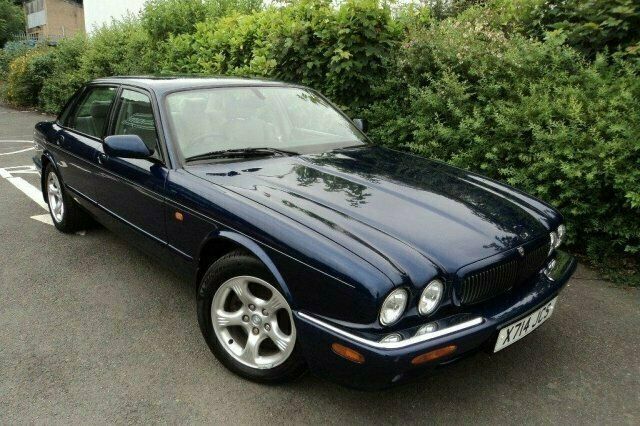 Used 2000 Jaguar XJ8 Sedan | £4,000 - Image 1/4