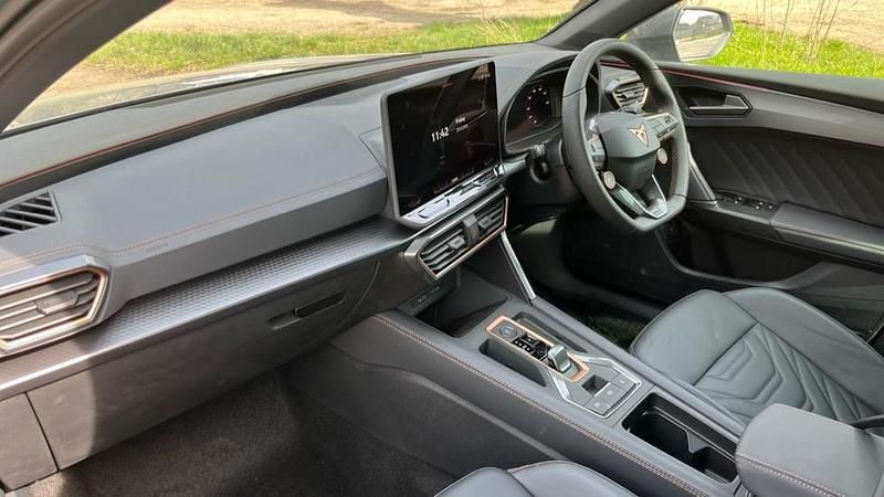 New Cupra Leon 150 HP (110 kW) 2026 Graphene grey