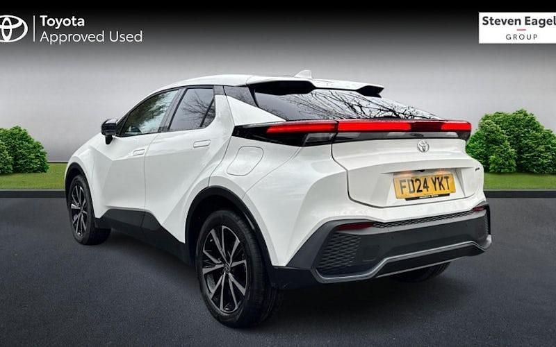 Used Toyota C-HR Design 223 HP (164 kW) 2025 SUV