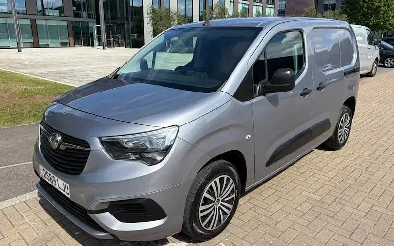 Used Vauxhall Combo Sportive 75 HP (55 kW) 2021 MPV
