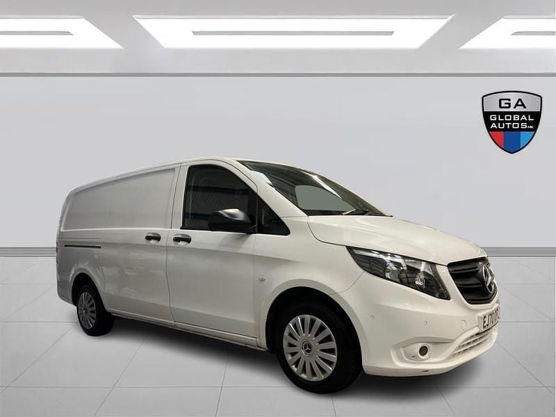 White Used 2020 Mercedes Vito Progressive MPV | £9,300 (Fair price) - Image 1/3