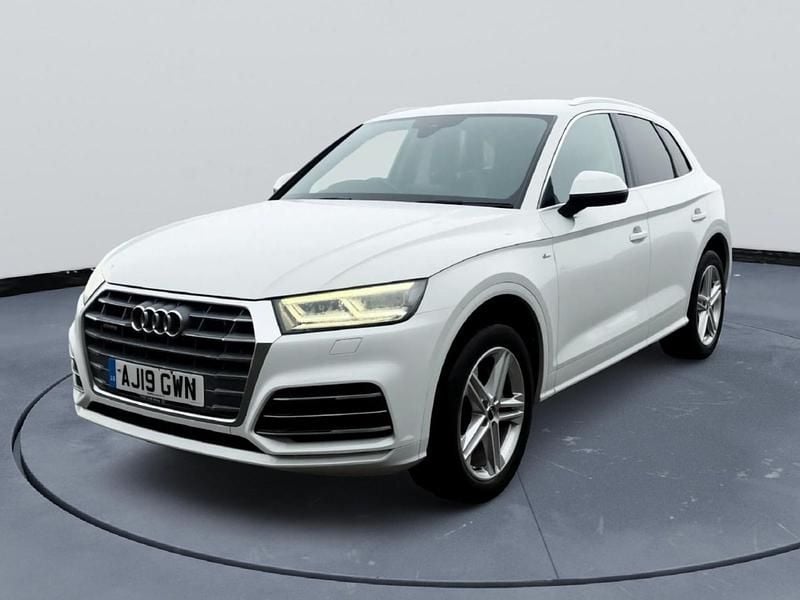 Used Audi Q5 S-Line 190 HP (139 kW) 2019 White SUV