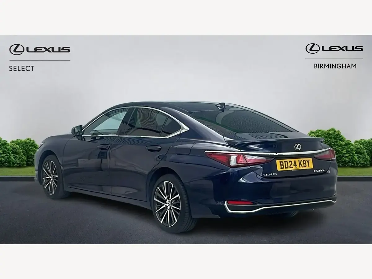 Used Lexus ES300H 2024 Blue Sedan