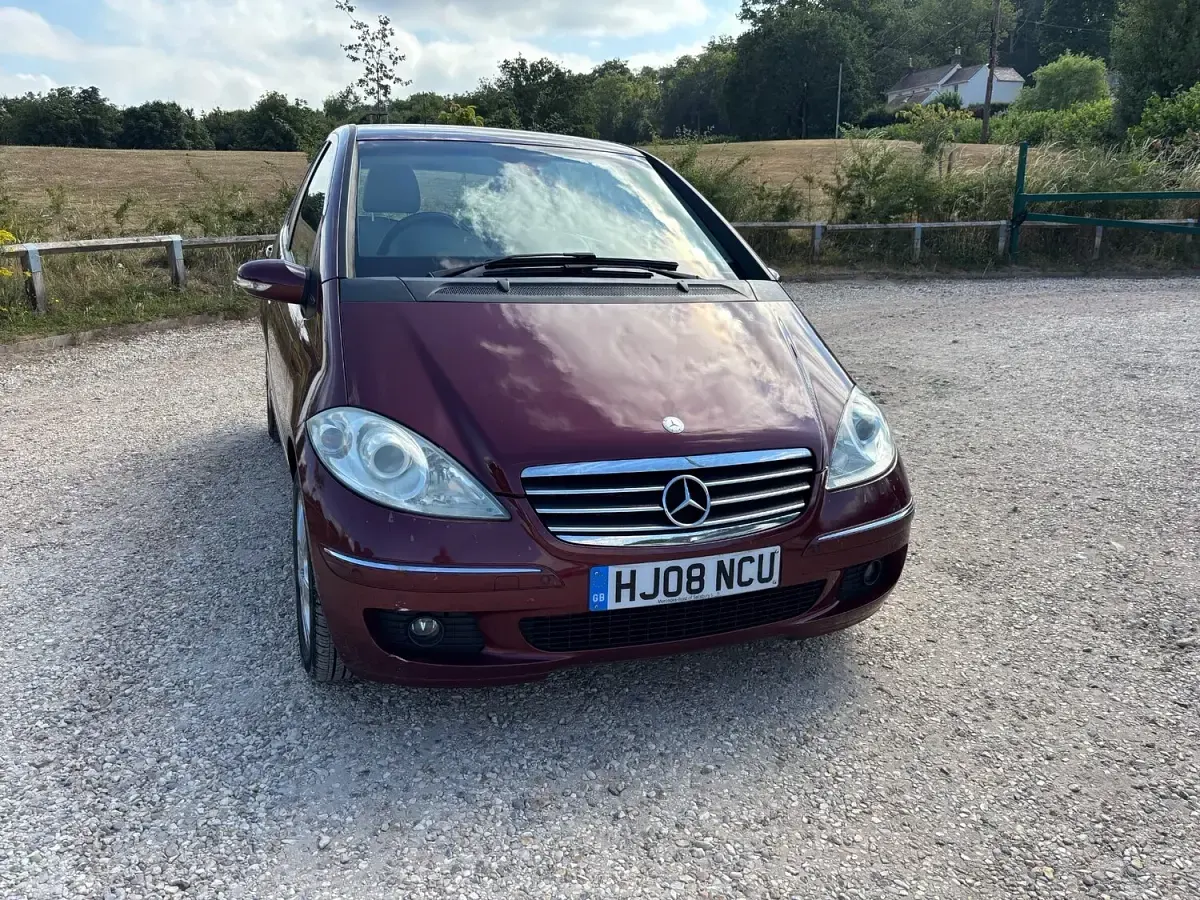 Used Mercedes A180 Avantgarde 2008 Red Hatchback