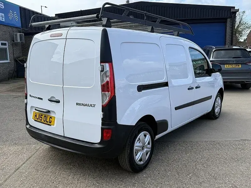 Used Renault Kangoo 2015 White MPV